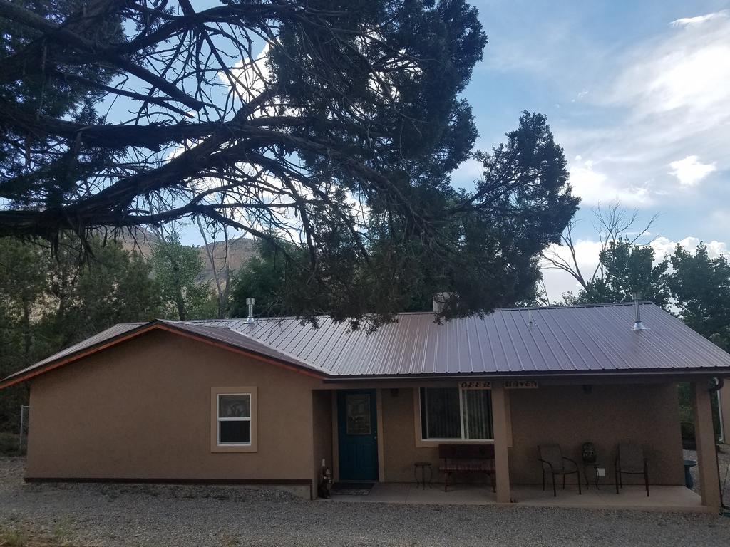 Grizzly Roadhouse Bed And Breakfast Cortez Exterior foto